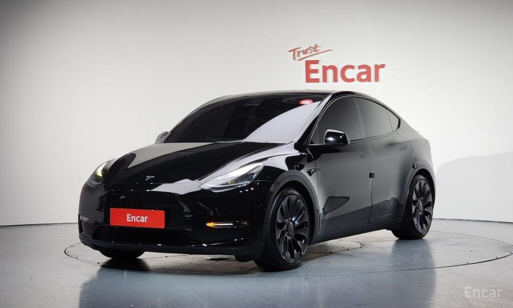 Tesla Model Y 2021