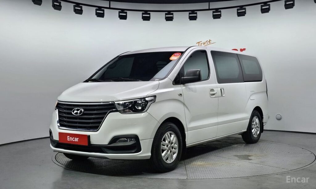 Hyundai Starex 2021