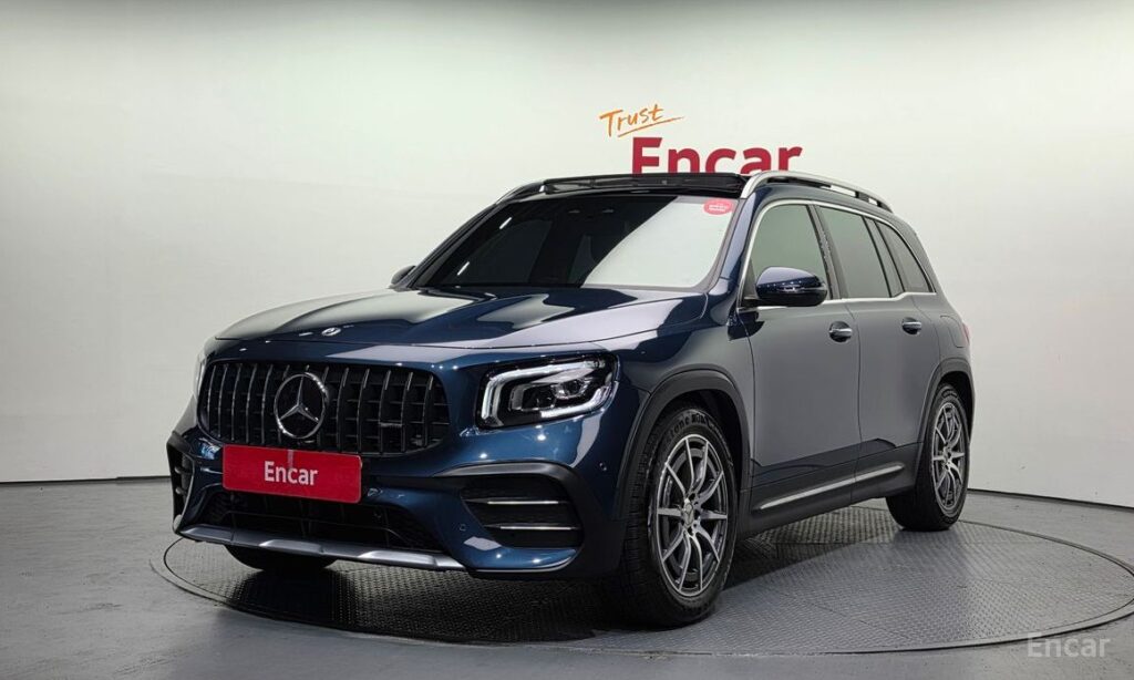 Mercedes-Benz GLB-Class 2023