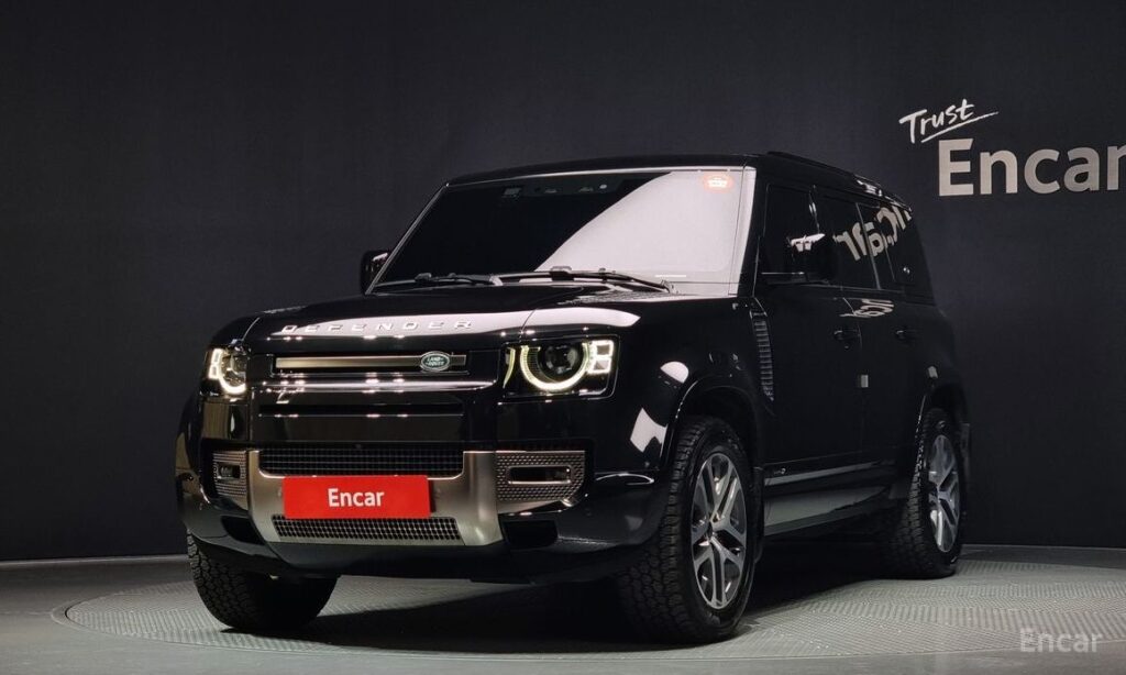Land Rover Defender 2024