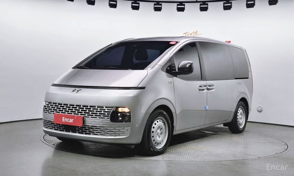 Hyundai Staria 2022
