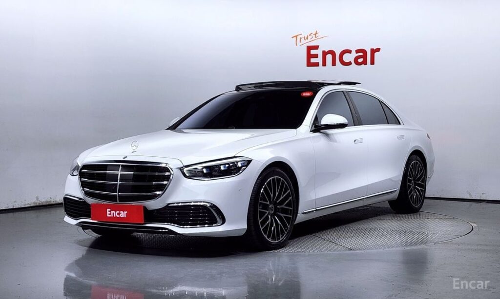 Mercedes-Benz S-Class 2024