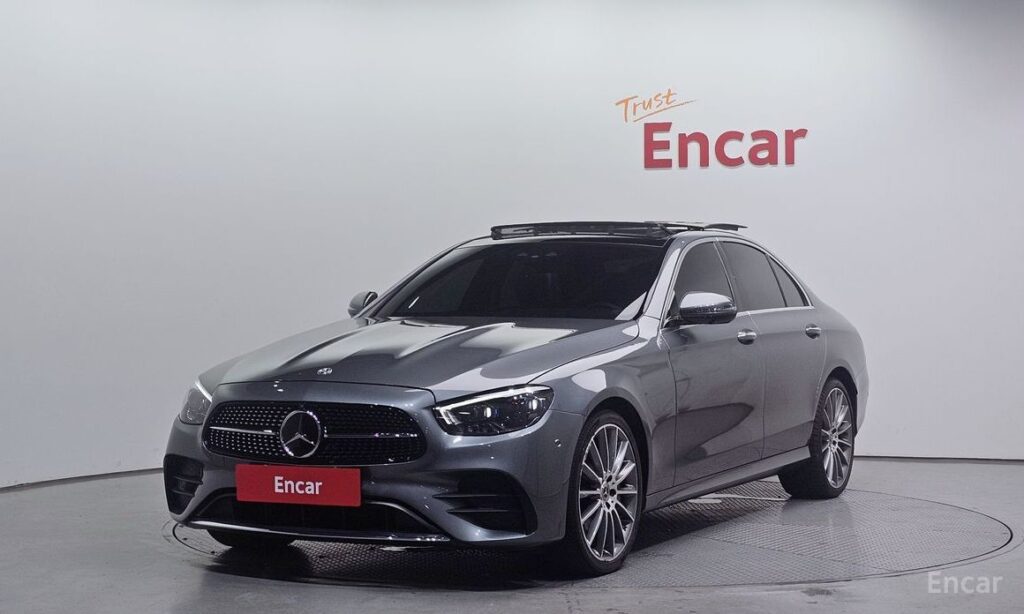 Mercedes-Benz E-Class 2022