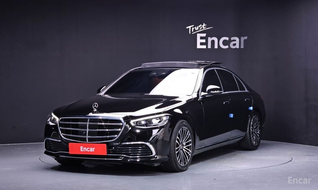 Mercedes-Benz S-Class 2024
