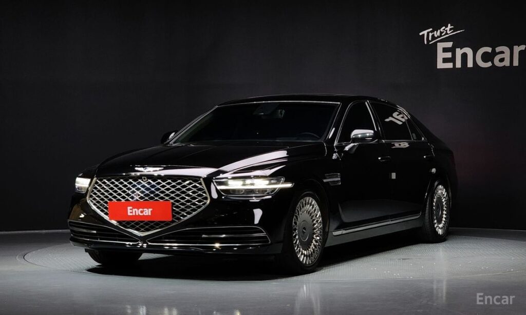 Genesis G90 2021