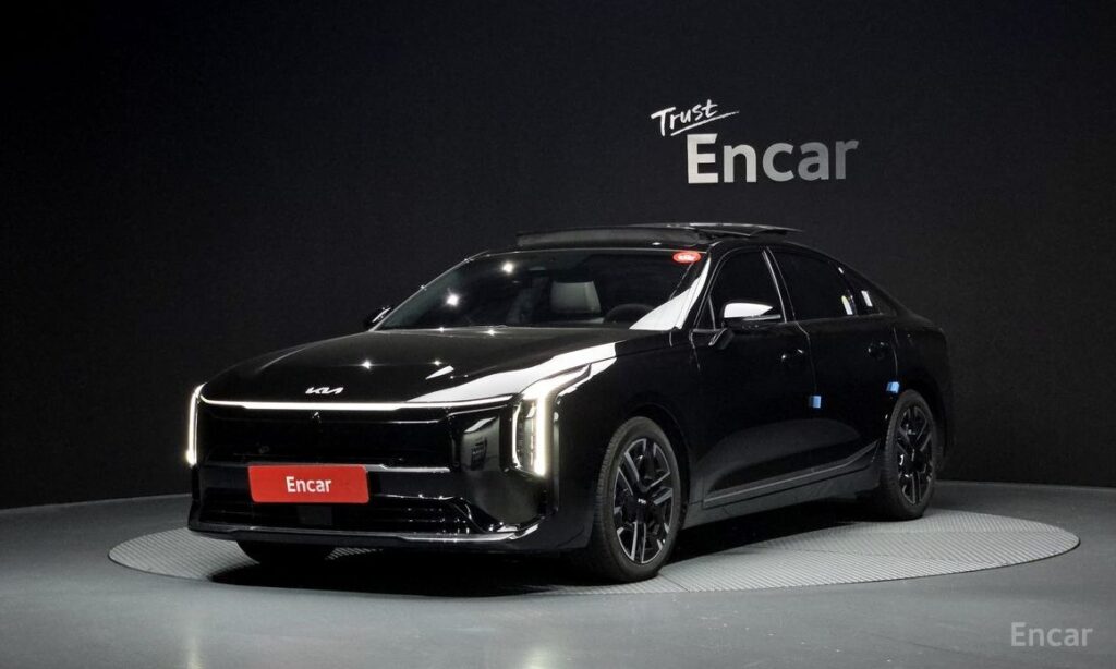 Kia K8 2025
