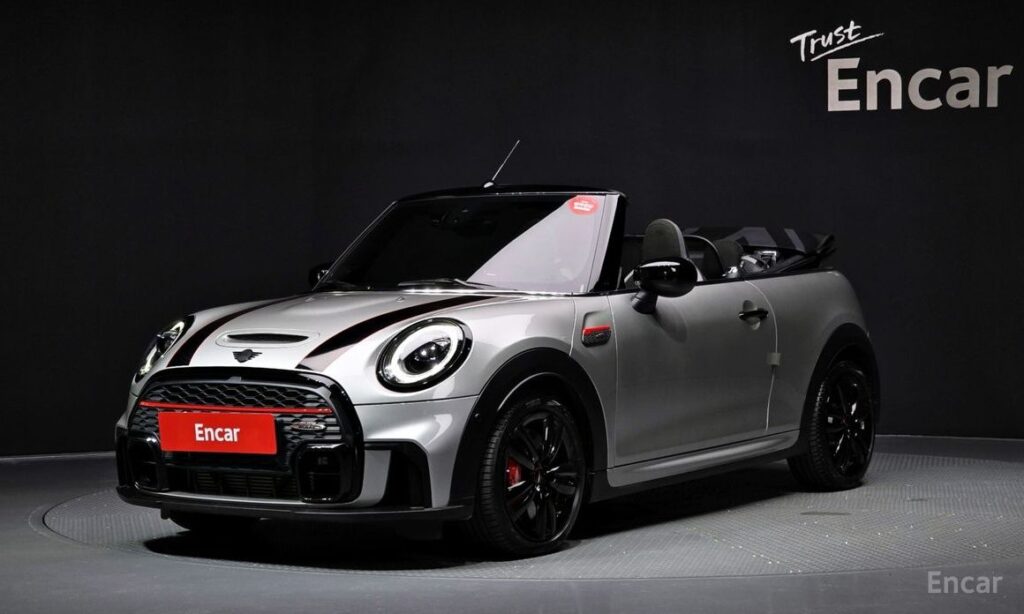 Mini Cooper Convertible 2024