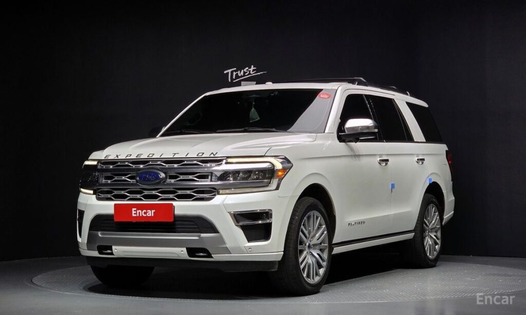 Ford Expedition 2022