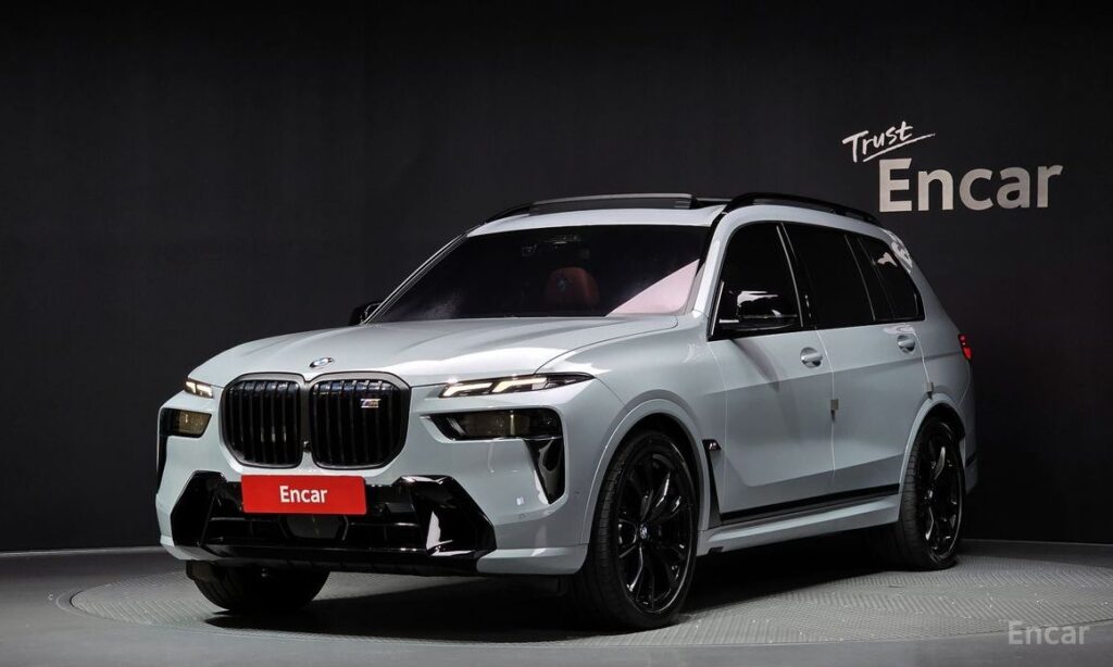 BMW X7 2024
