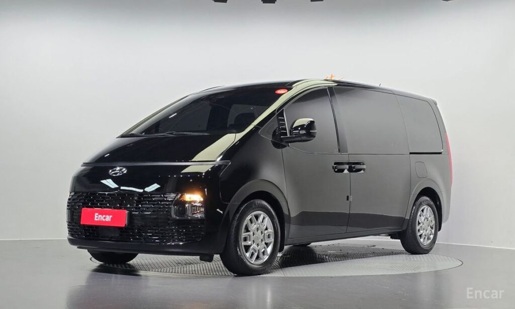 Hyundai Staria 2022