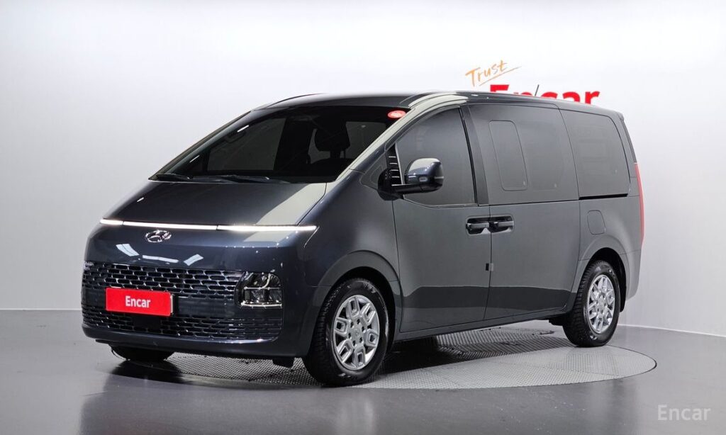 Hyundai Staria 2022