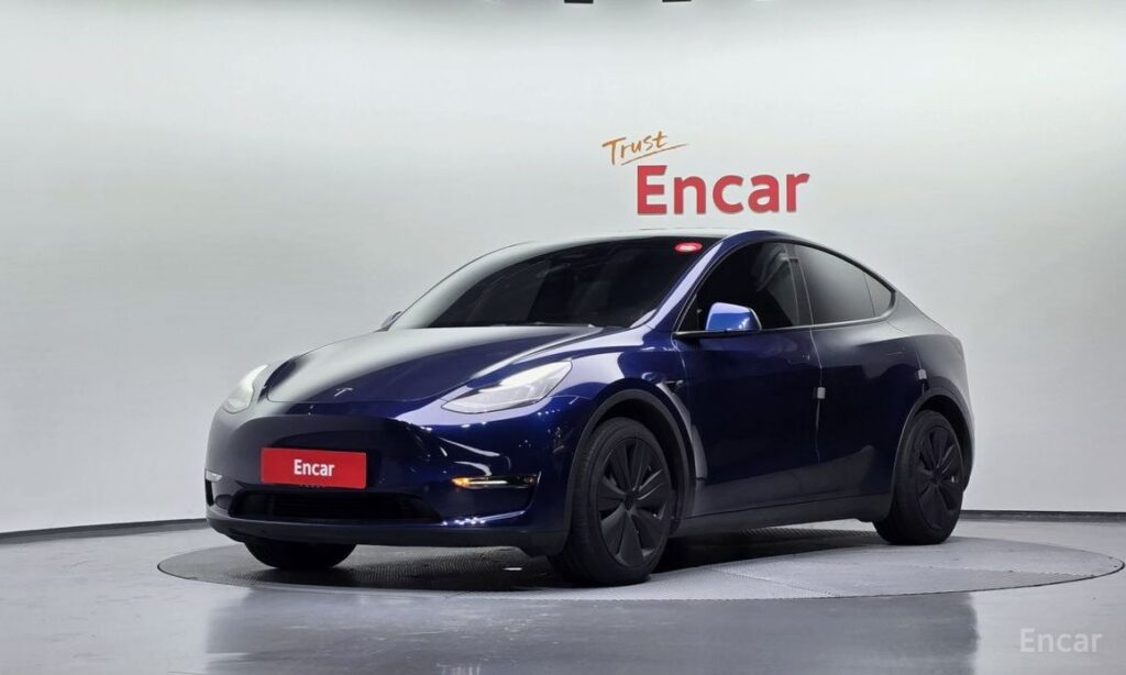 Tesla Model Y 2021