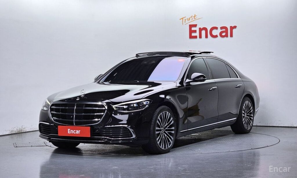 Mercedes-Benz S-Class 2021