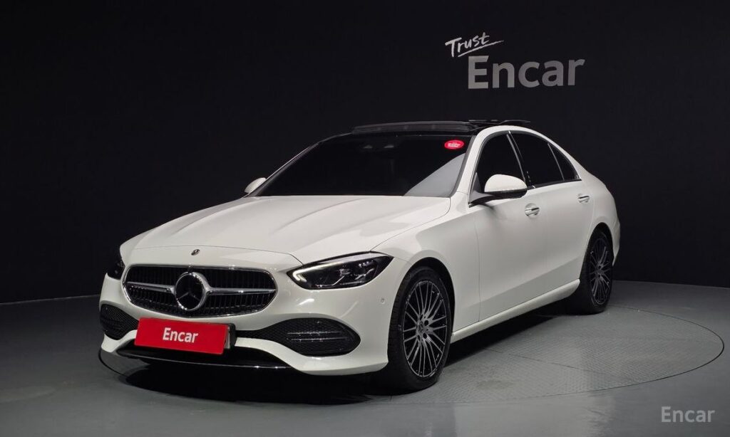 Mercedes-Benz C-Class 2024