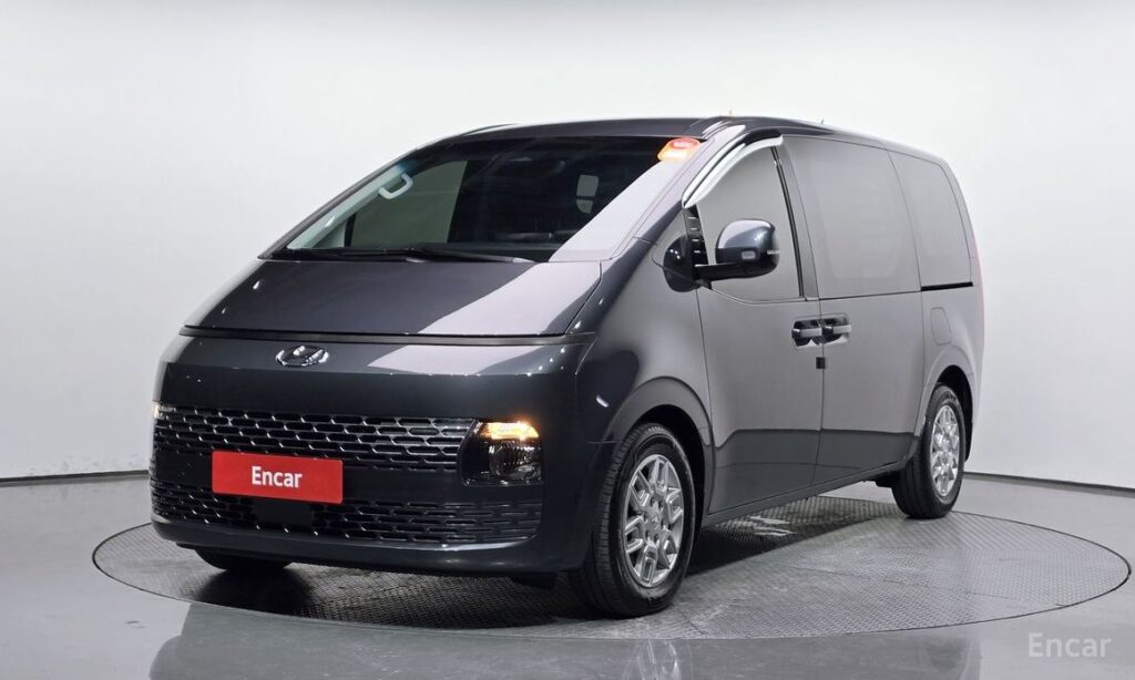 Hyundai Staria 2022