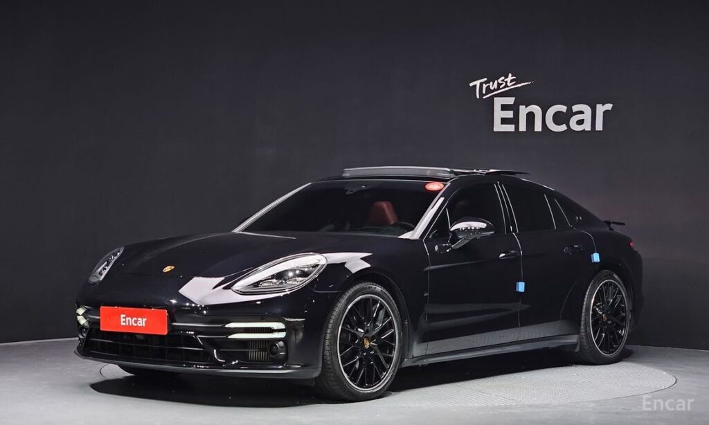 Porsche Panamera 2022