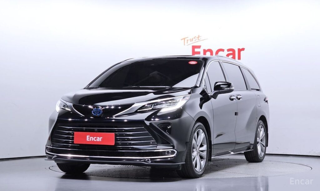 Toyota Sienna 2024