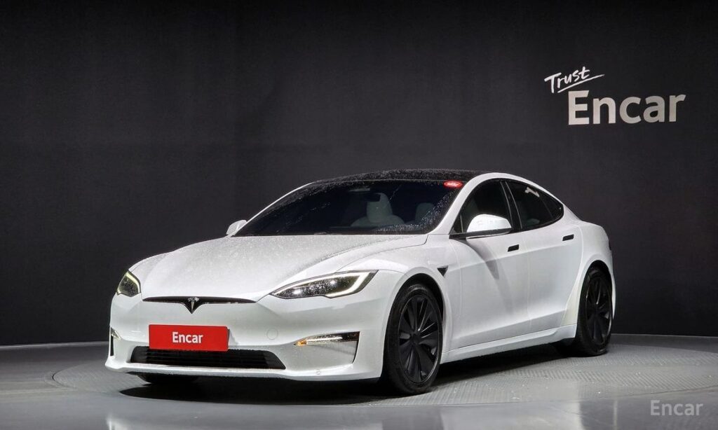 Tesla Model S 2023