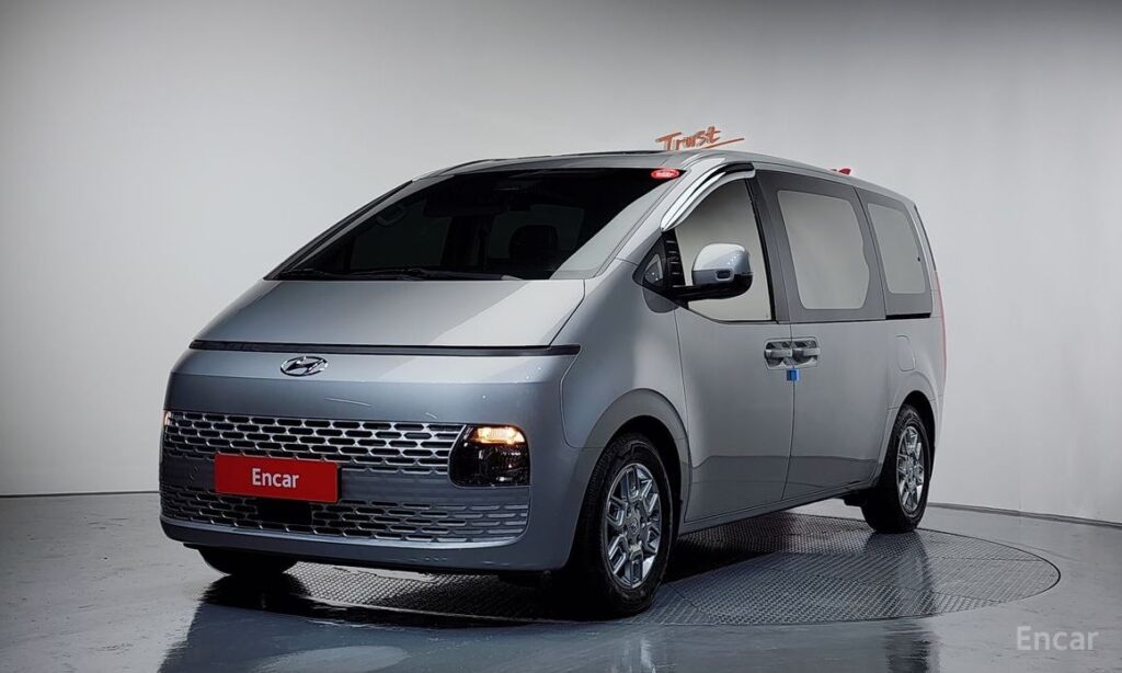 Hyundai Staria 2022