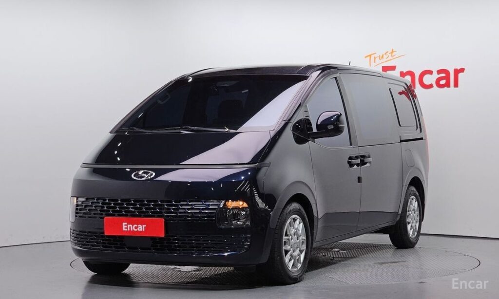 Hyundai Staria 2022