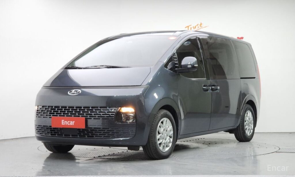 Hyundai Staria 2023