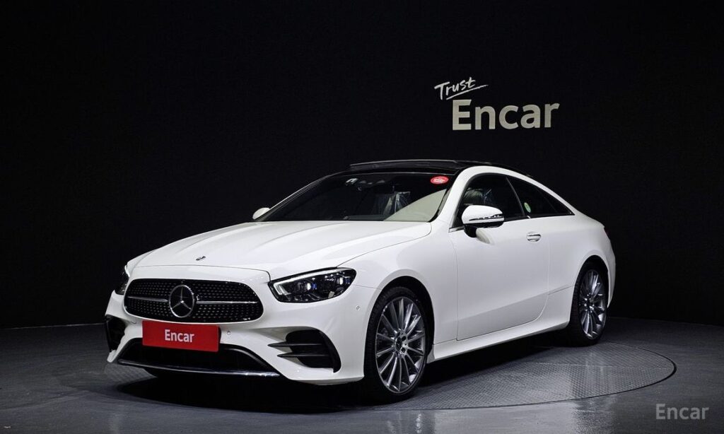 Mercedes-Benz E-Class 2023