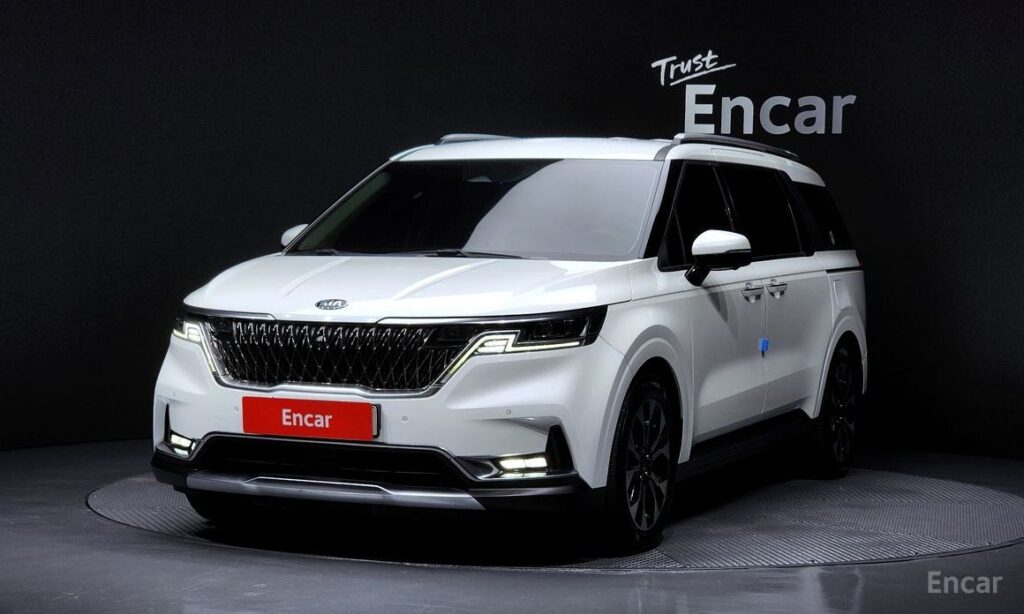 Kia Canival 2021