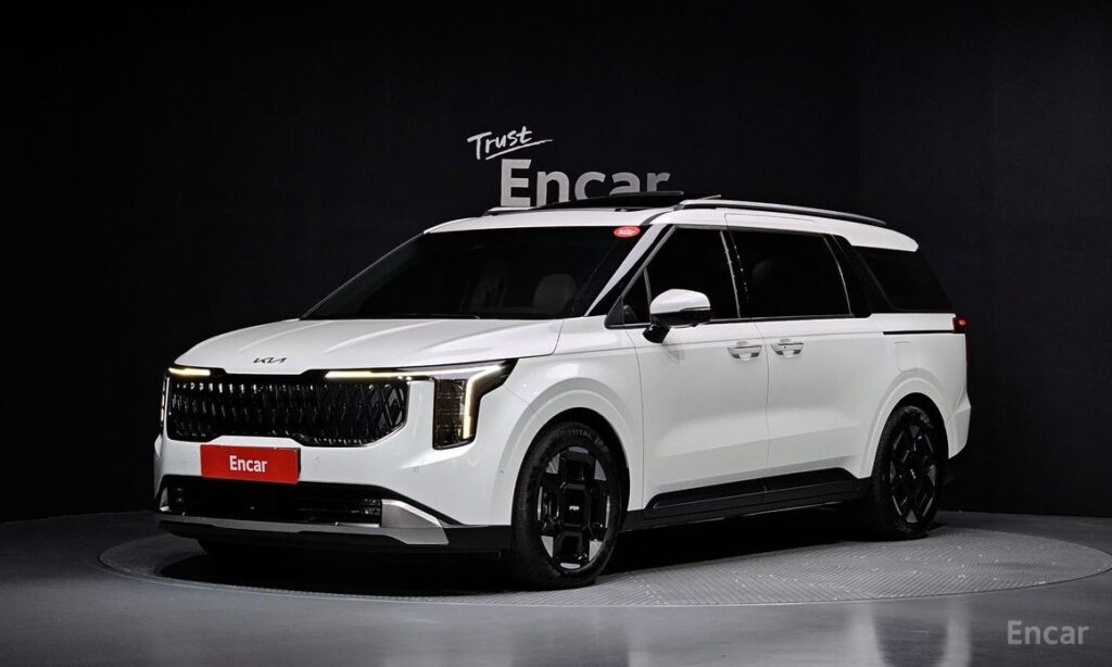 Kia Canival 2025