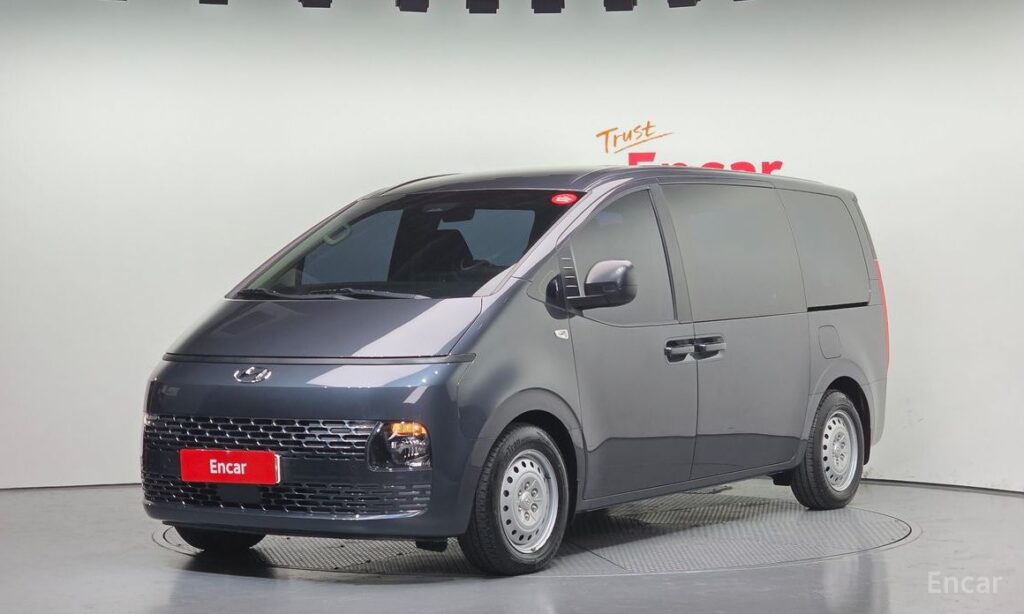 Hyundai Staria 2022