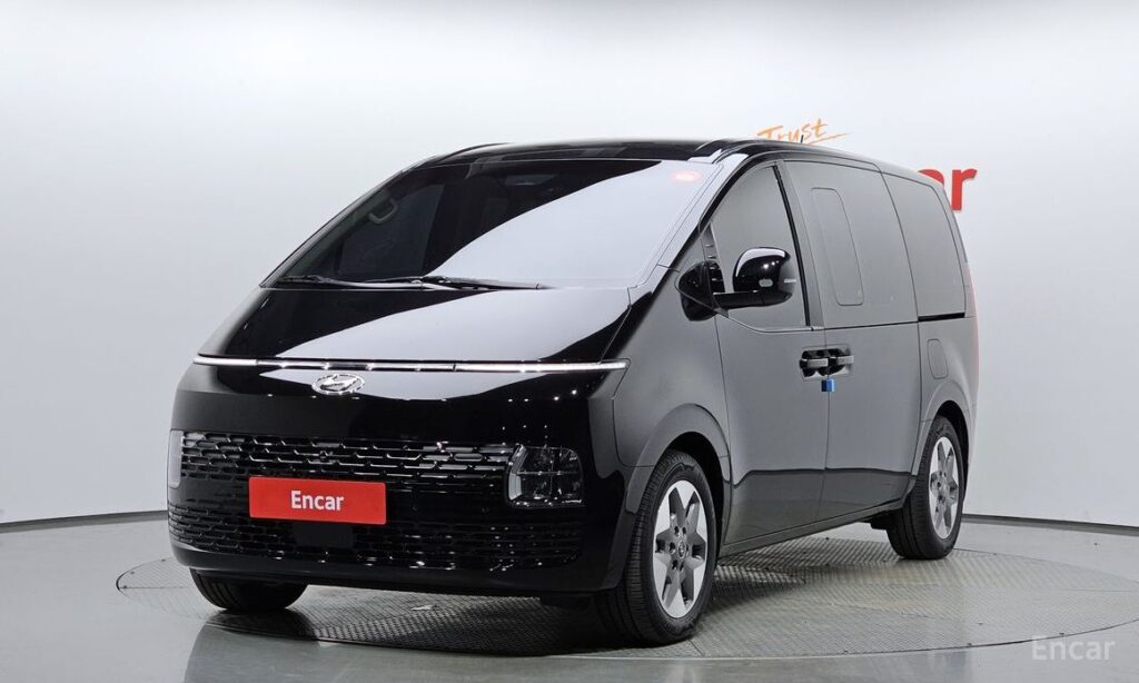 Hyundai Staria 2023