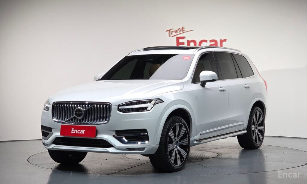Volvo XC90 2025