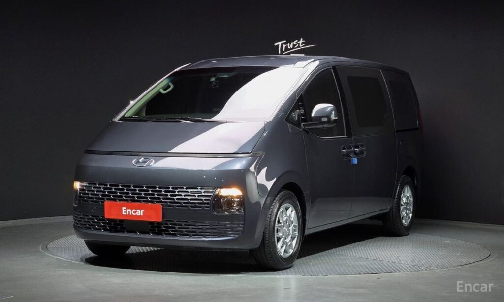 Hyundai Staria 2023
