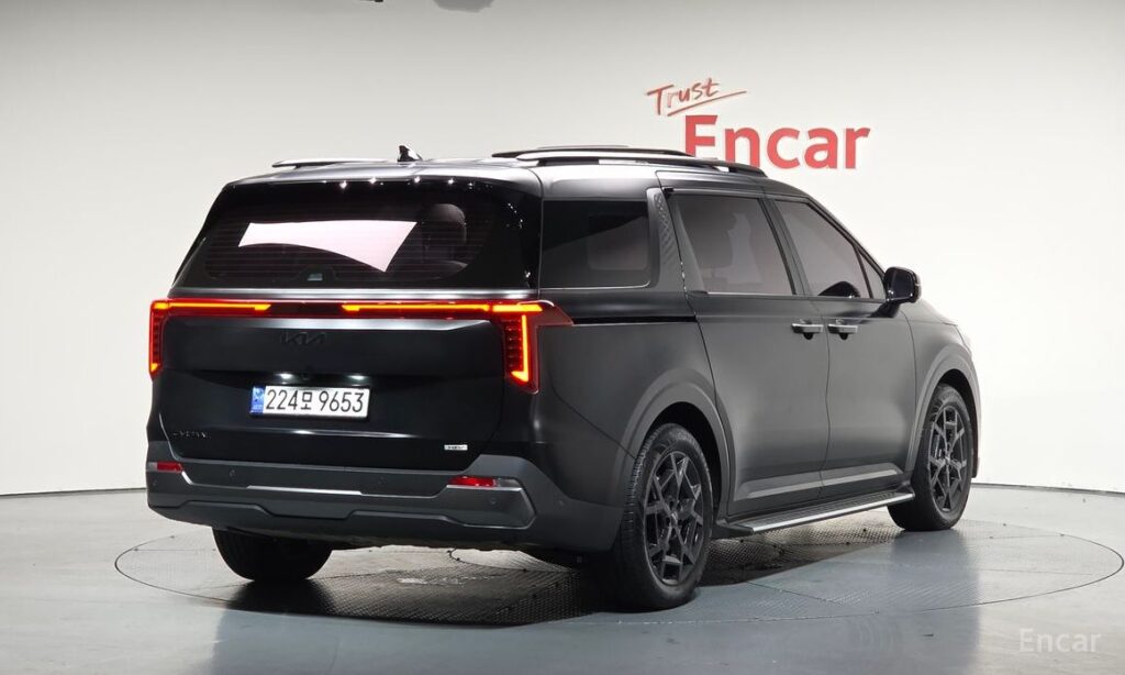 Kia Canival 2025