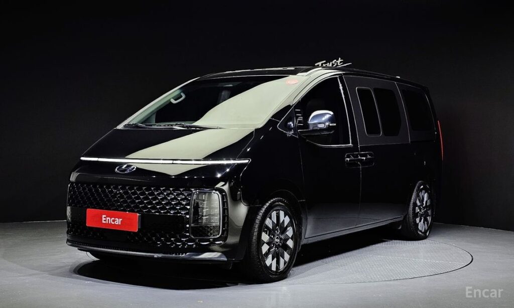 Hyundai Staria 2023