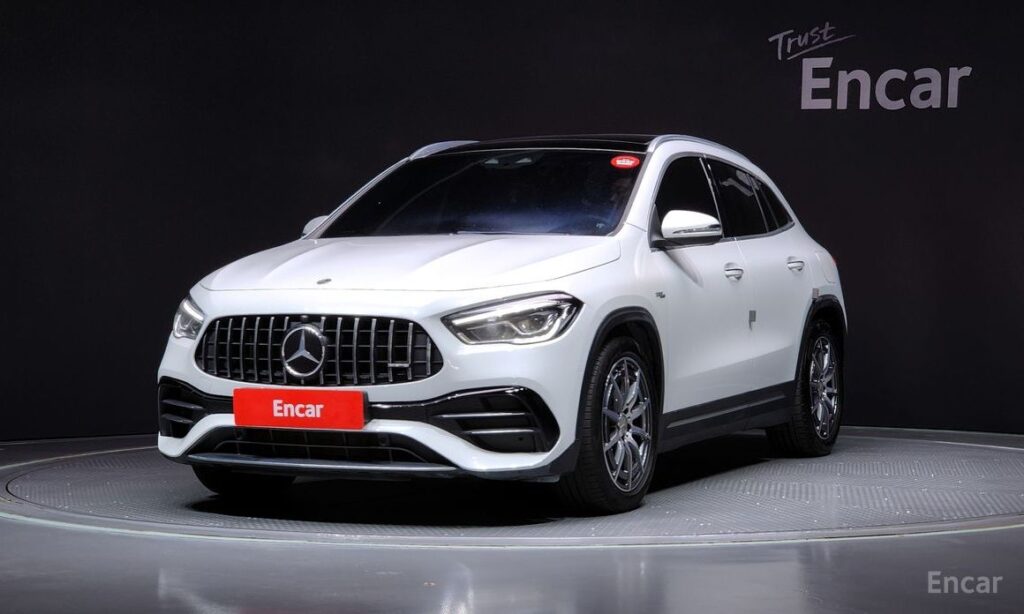 Mercedes-Benz GLA-Class 2021