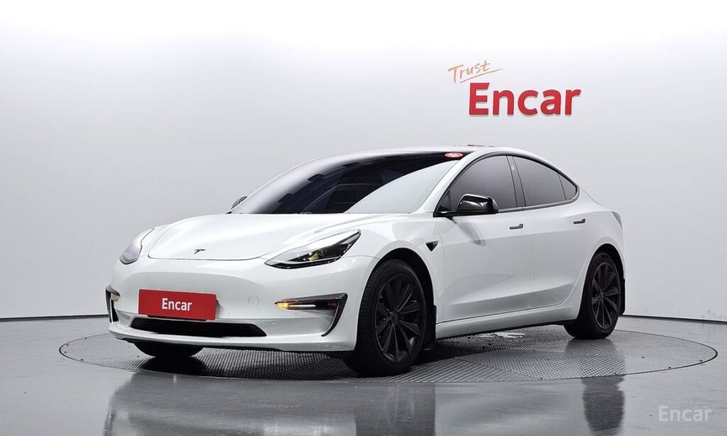 Tesla Model 3 2021