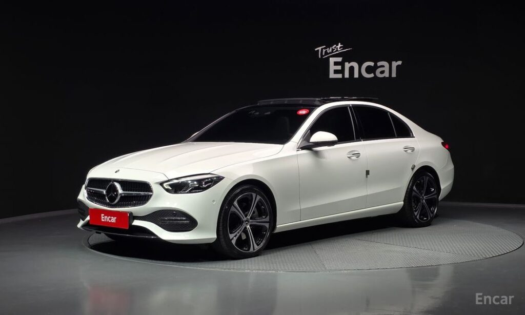 Mercedes-Benz C-Class 2023