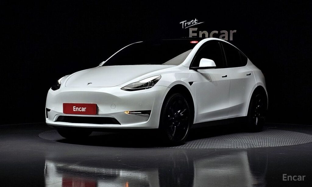 Tesla Model Y 2022