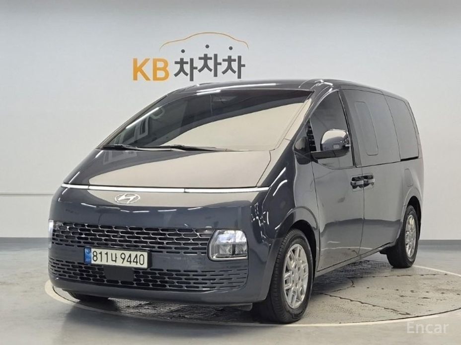 Hyundai Staria 2022