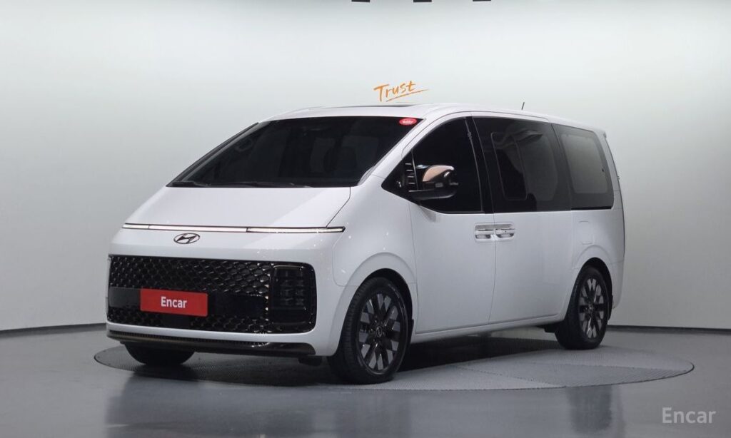 Hyundai Staria 2022
