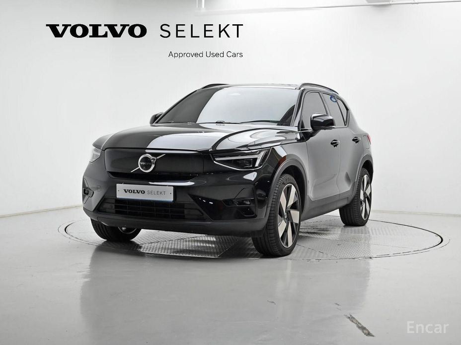 Volvo XC40 2024