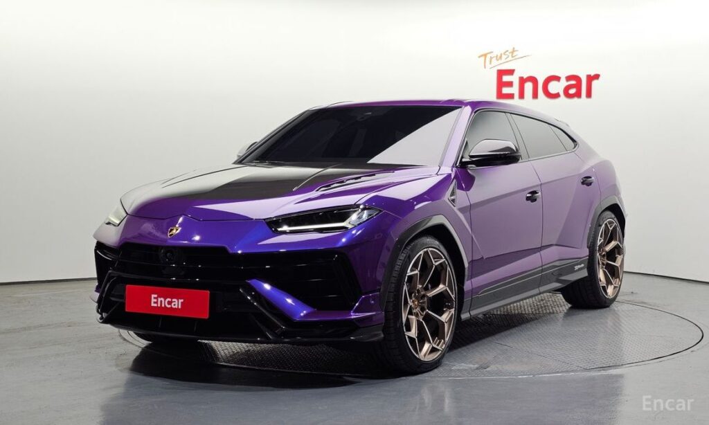 Lamborghini Urus 2024