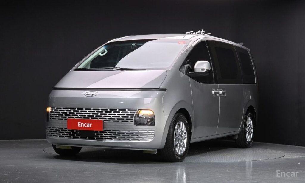 Hyundai Staria 2022