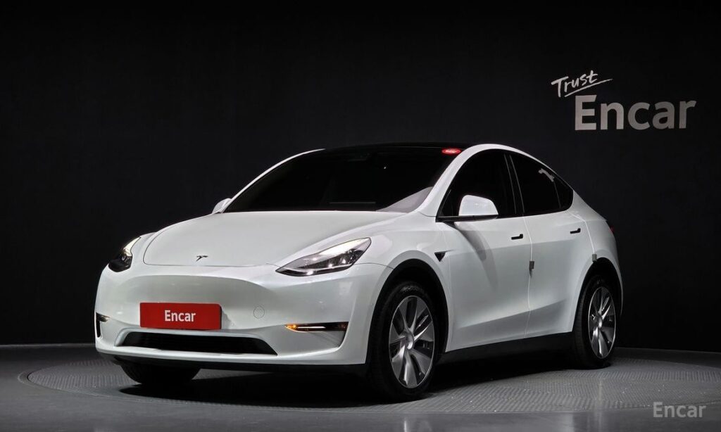 Tesla Model Y 2022