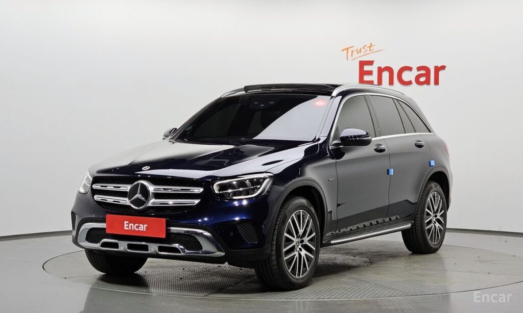 Mercedes-Benz GLC-Class 2021