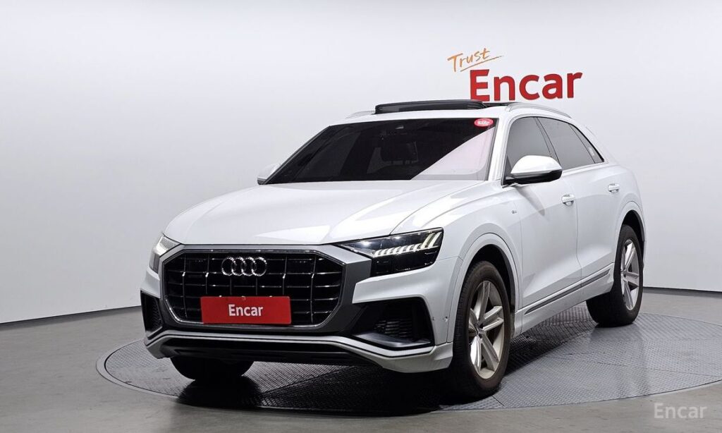 Audi Q8 2021