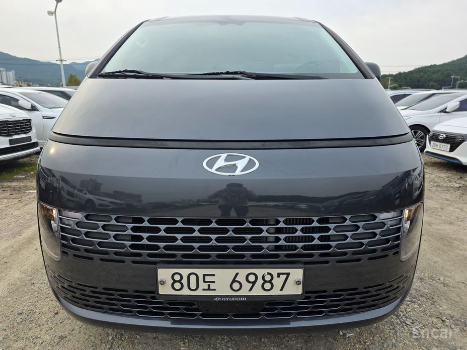 Hyundai Staria 2022