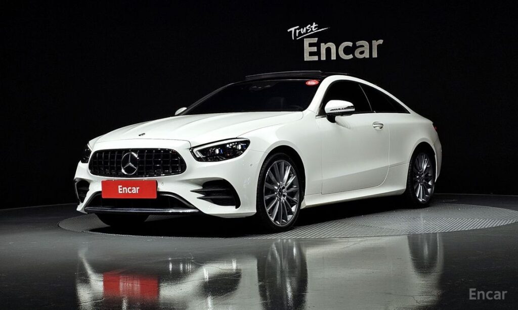 Mercedes-Benz E-Class 2021