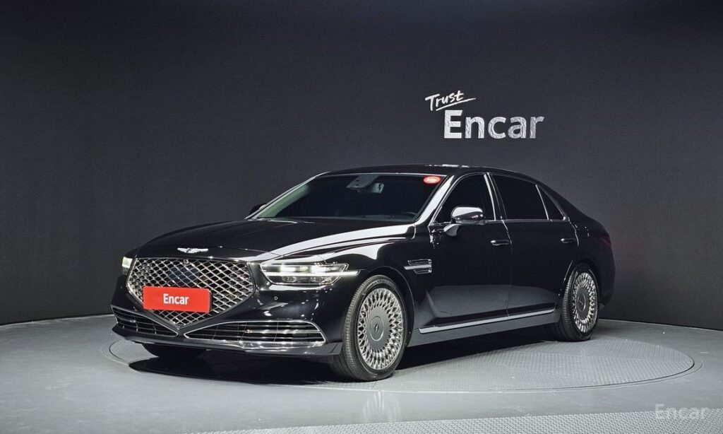 Genesis G90 2021