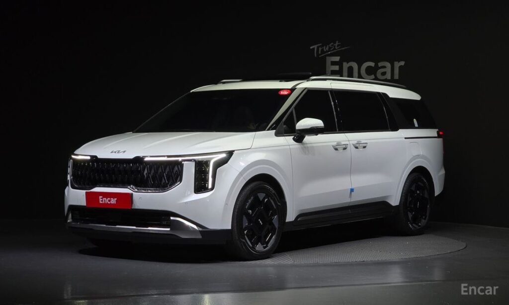 Kia Canival 2025